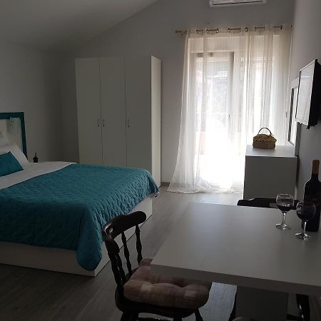 Apartments And Rooms Lijesevic Budua Esterno foto